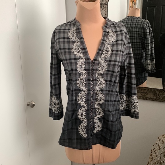 JOHNNY WAS 3J WORKSHOP BLOUSE SIZE XS FITTED - Picture 1 of 6